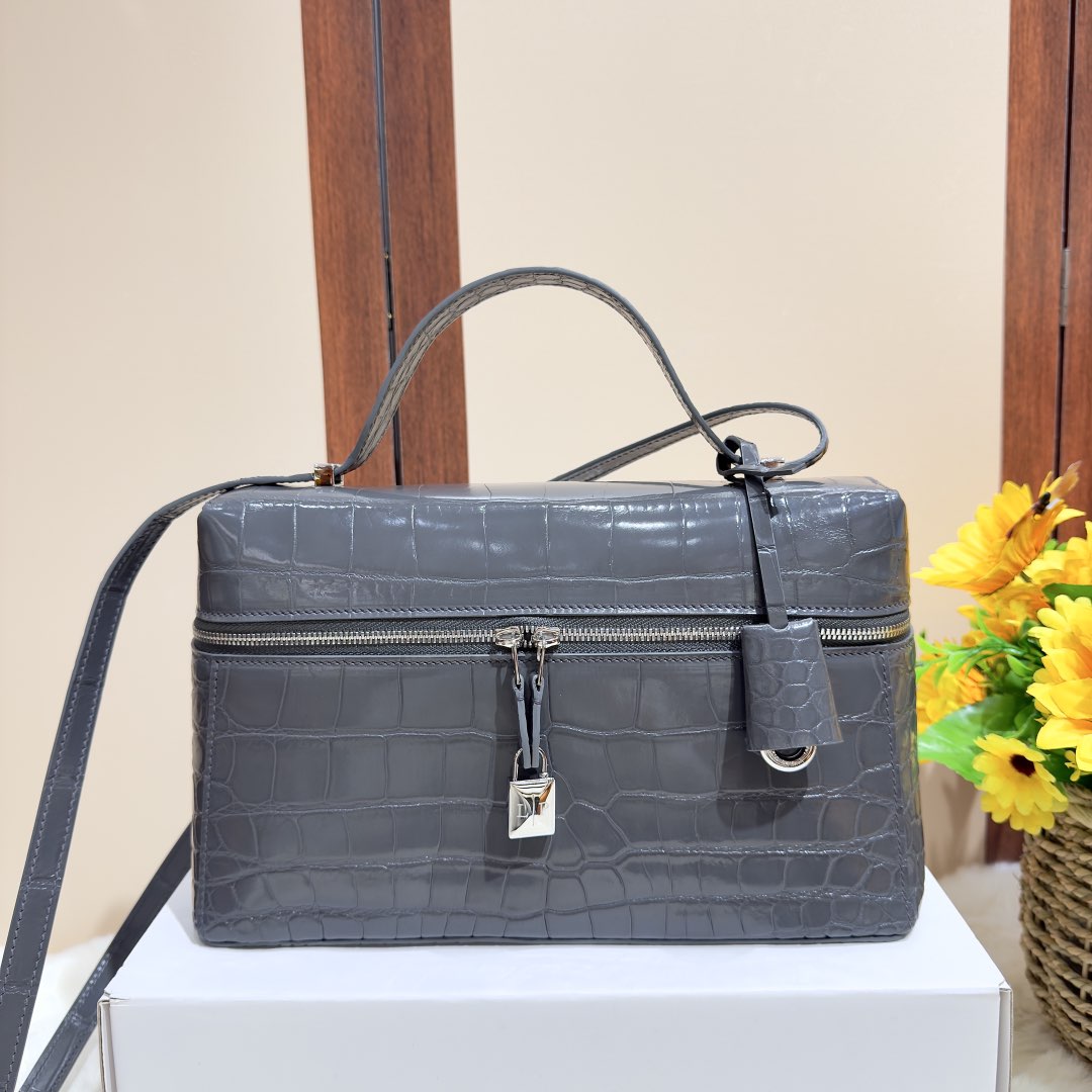 Loro Piana Extra bag L27 Alligator crystal grey silver hardware